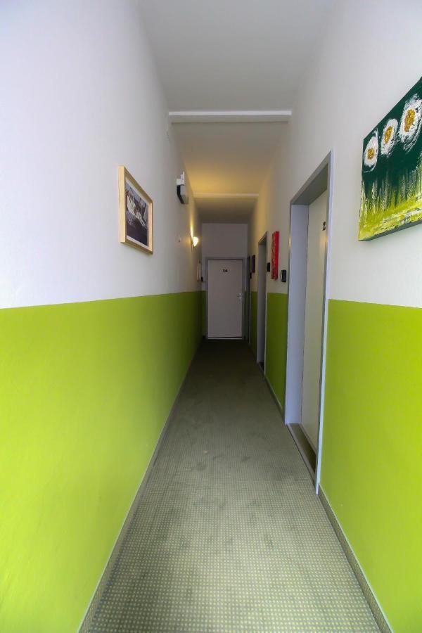 Premium Studio 2P Bs Apartment เวียนนา ภายนอก รูปภาพ