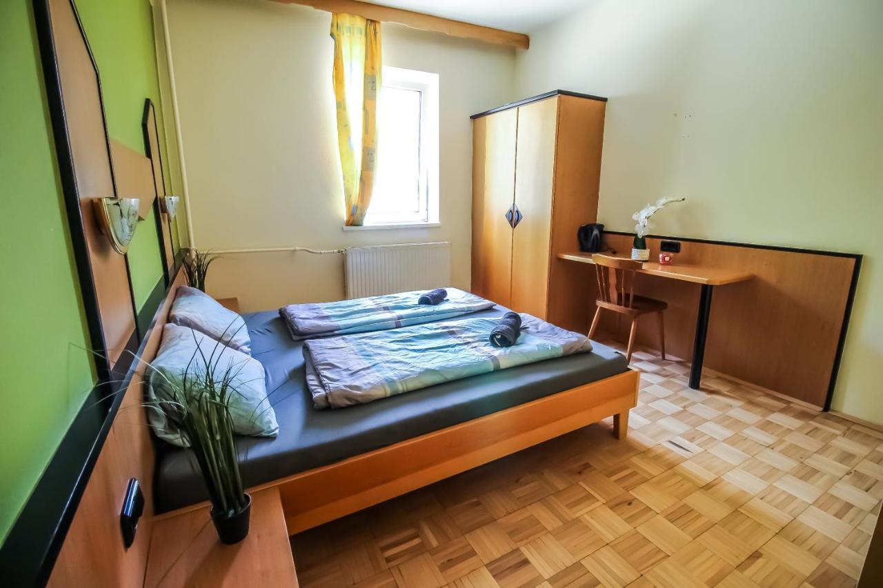 Premium Studio 2P Bs Apartment เวียนนา ภายนอก รูปภาพ